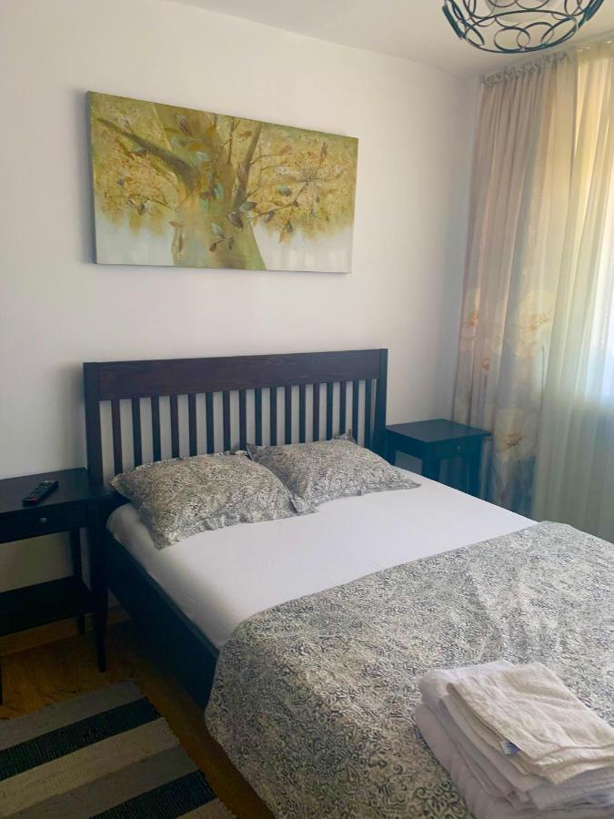 Apartament Carolina Parc Alba Iulia Exteriör bild